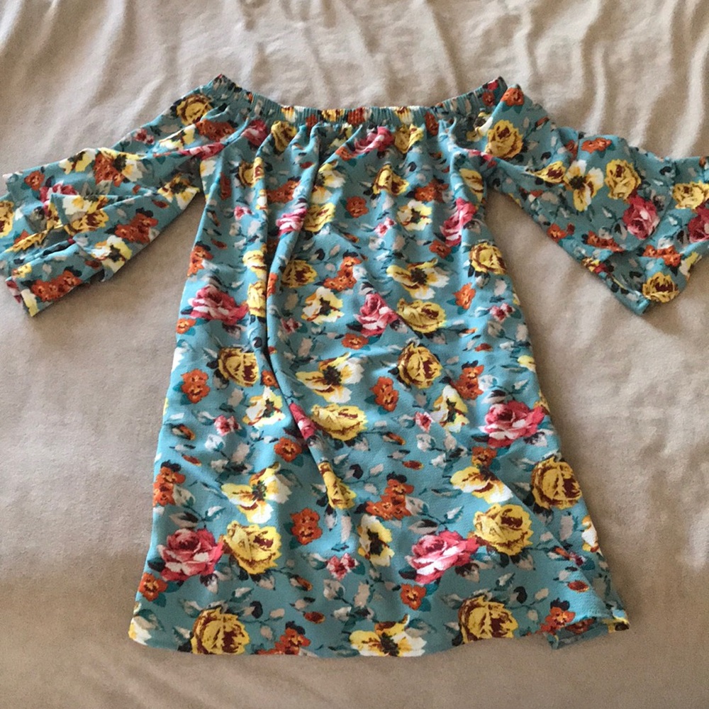 Off the shoulder sundress